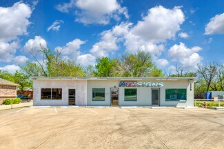 Plus de détails pour 220 N Main St, Keller, TX - Local commercial à louer