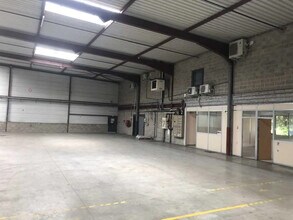 11 Rue De La Grande Borne, Le Mesnil-Amelot à louer Photo de l’immeuble– Image 2 sur 5