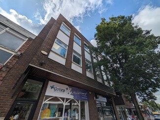 Plus de détails pour 185 Fleet Rd, Fleet - Bureau à louer