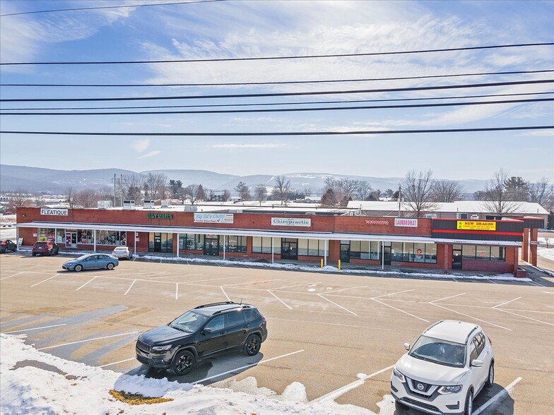 855 Route 22 Hwy W, Blairsville, PA à louer - Photo de l’immeuble – Image 2 sur 19