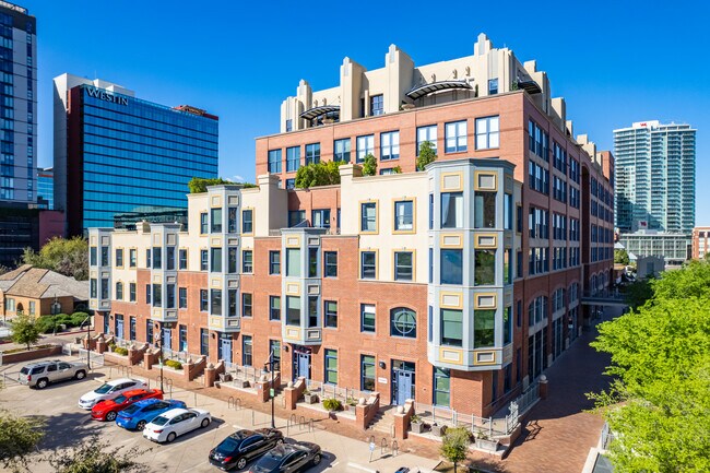 Plus de détails pour 21 E 6th St, Tempe, AZ - Bureau à vendre