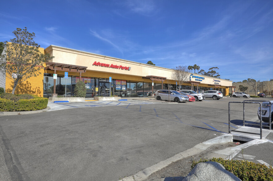 4001-4017 E Main St, Ventura, CA à louer - Photo de l’immeuble – Image 2 sur 10