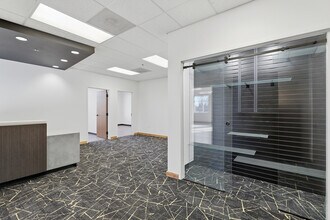 201 W Park Dr, Grand Junction, CO à louer Photo intérieure– Image 2 sur 15