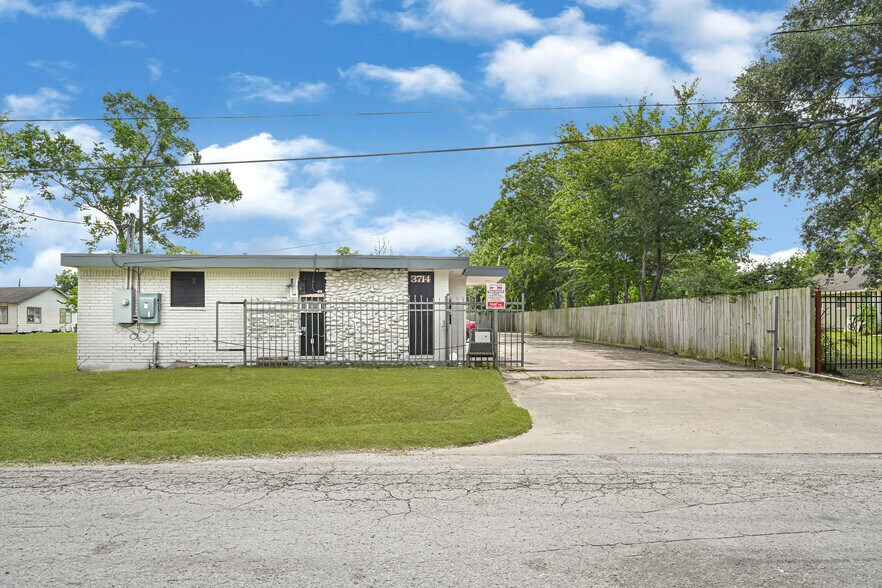 3714 Dabney St, Houston, TX à vendre - Photo de l’immeuble – Image 2 sur 17