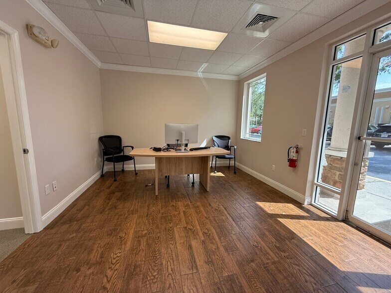 1720 Dunlawton Ave, Port Orange, FL à louer - Photo intérieure – Image 2 sur 8