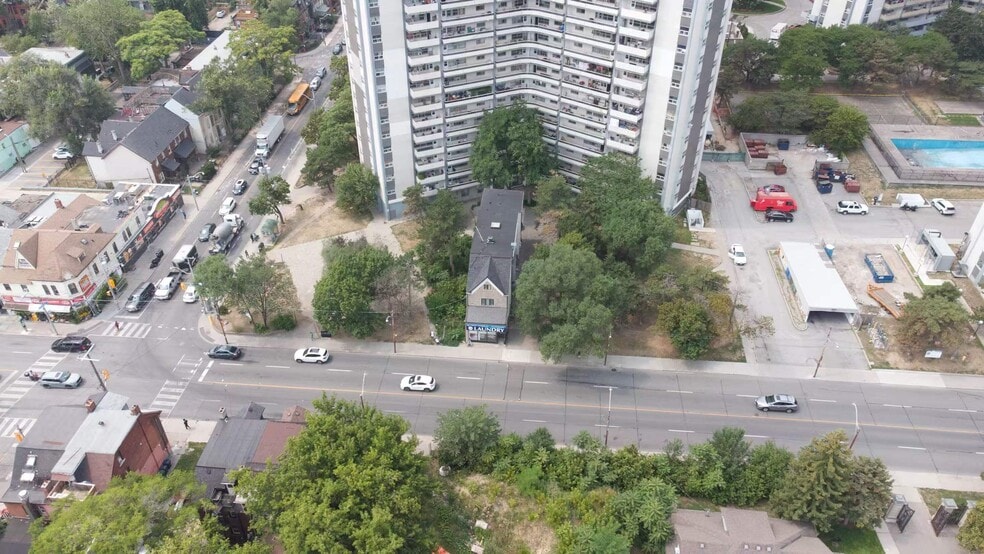 600 Parliament St, Toronto, ON à vendre - Aérien – Image 3 sur 7