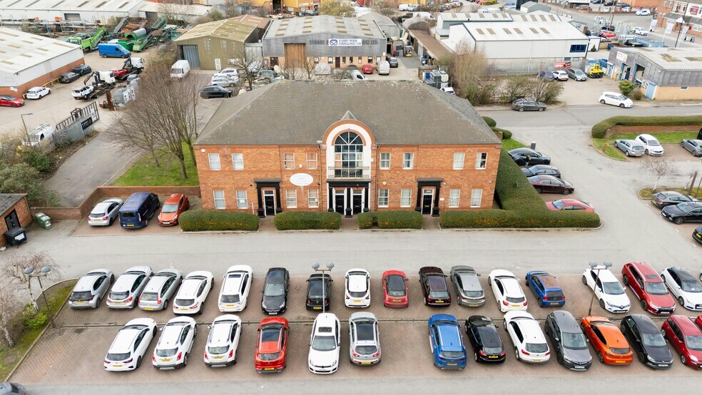 Taylors Ct, Rotherham à louer - Photo de l’immeuble – Image 2 sur 16