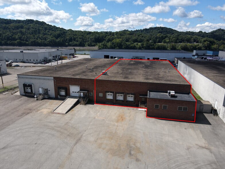 681 Avenue B, Leetsdale, PA à louer - Photo de l’immeuble – Image 3 sur 4