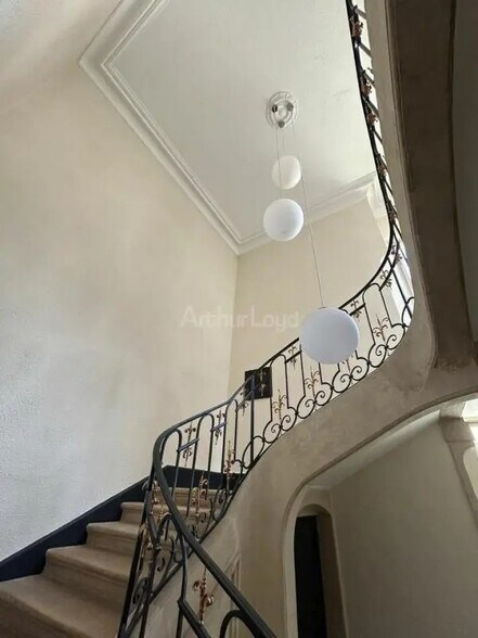 Bureau dans Nancy à louer - Photo de l’immeuble – Image 3 sur 13