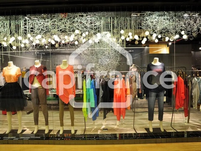 Plus de détails pour Local commercial à louer