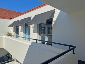 136 W Canon Perdido St, Santa Barbara, CA à louer Photo intérieure– Image 1 sur 10
