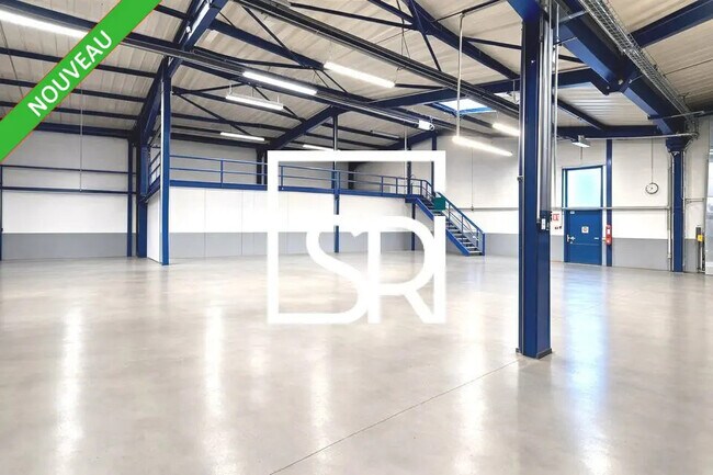 Plus de détails pour Industriel/Logistique à vendre