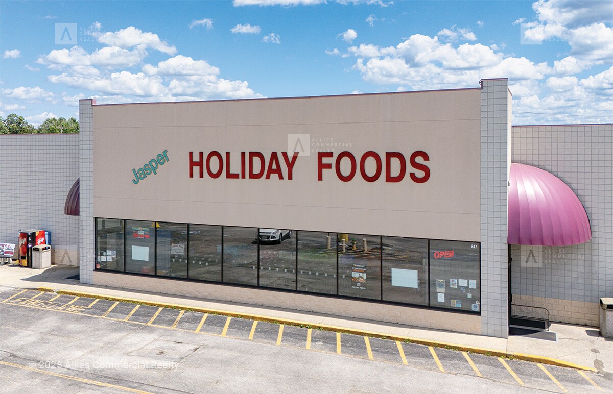 741-851 3rd Ave, Jasper, IN à louer Photo de l’immeuble– Image 1 sur 12