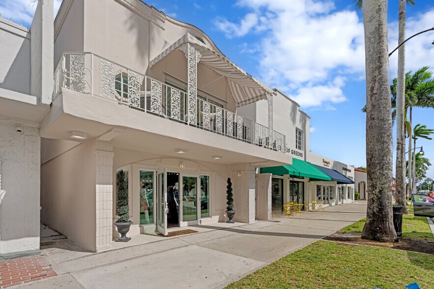 255 Royal Poinciana Way, Palm Beach, FL à vendre - Photo de l’immeuble – Image 3 sur 38