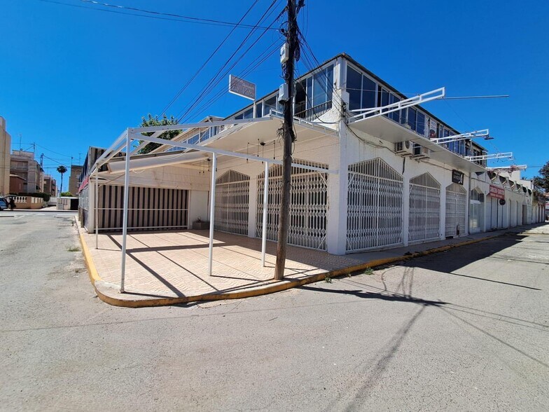 Local commercial dans Santa Pola, Alicante à louer - Photo principale – Image 1 sur 1