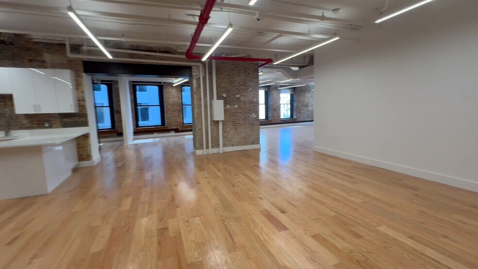 199 Lafayette St, New York, NY à louer - Vidéo sur l’annonce professionnelle – Image 2 sur 12