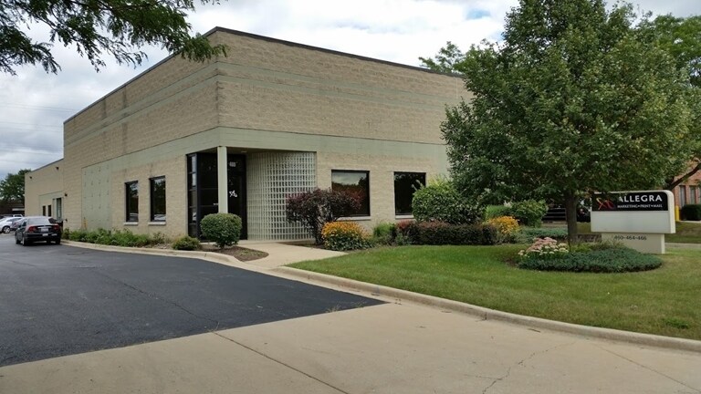 460-466 Windy Point Dr, Glendale Heights, IL à louer - Photo de l’immeuble – Image 3 sur 5