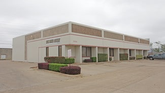 Plus de détails pour 3205 Bishop Dr, Arlington, TX - Local d'activités à louer