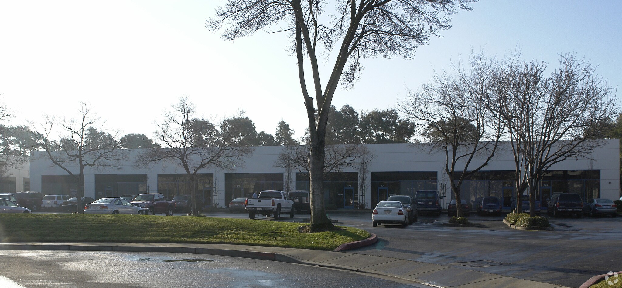 462 Lindbergh Ave, Livermore, CA à louer Photo de l’immeuble– Image 1 sur 6