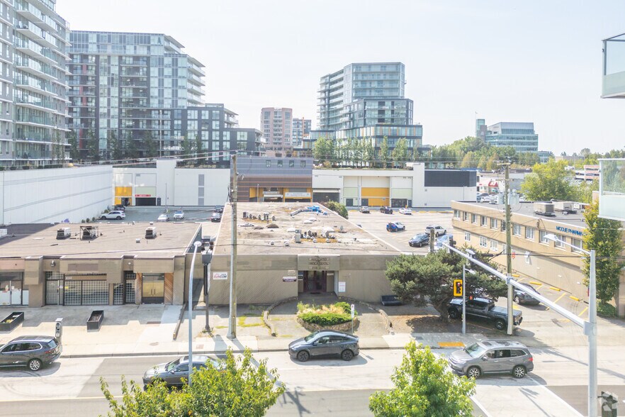 8140 Cook Rd, Richmond, BC à louer - Photo de l’immeuble – Image 2 sur 3