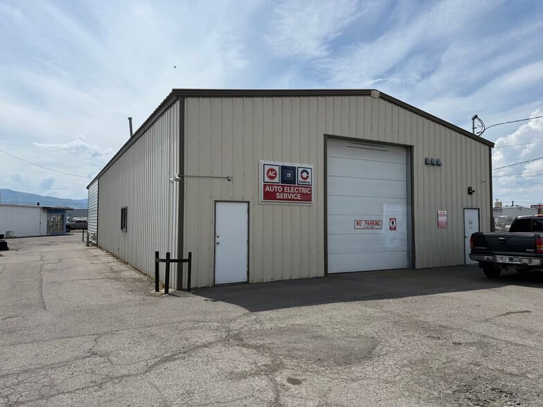 2602 W Broadway St, Missoula, MT à louer - Photo de l’immeuble – Image 2 sur 5