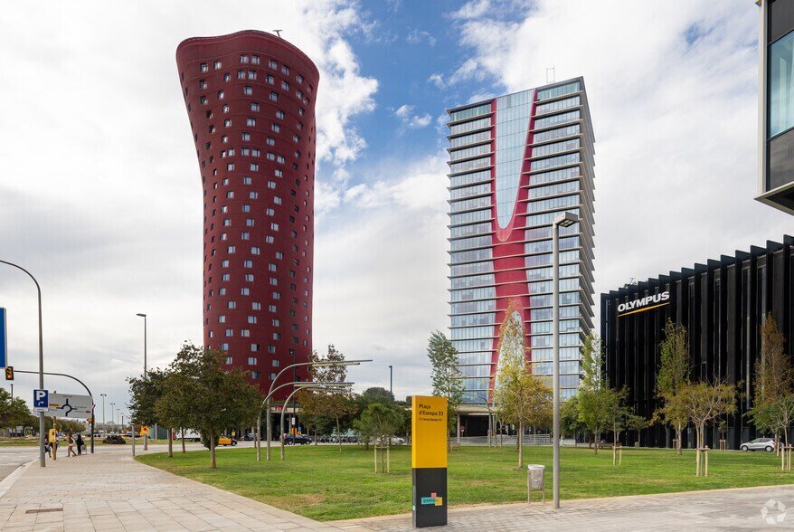 Plaça Europa, 41-43, L'Hospitalet de Llobregat, Barcelona à louer - Photo de l’immeuble – Image 3 sur 11
