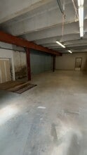 8101-8129 N Oak Tfwy, Kansas City, MO à louer - Vidéo sur l’annonce professionnelle 