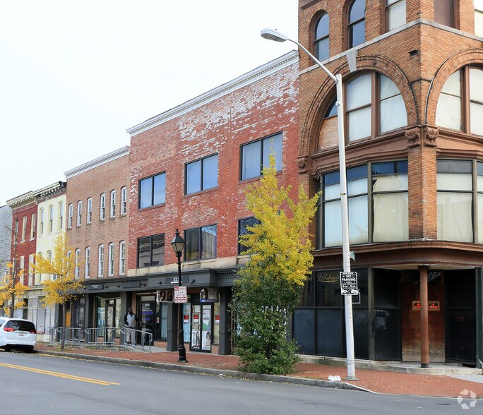 1329-1337 W Baltimore St, Baltimore, MD à vendre - Photo de l’immeuble – Image 3 sur 8