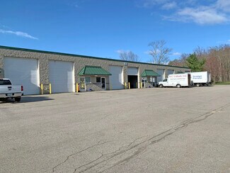 Plus de détails pour 30 Crosby Rd, Dover, NH - Local d'activités à louer