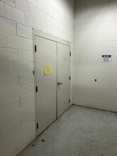 2505 S Finley Rd, Lombard, IL à vendre Photo intérieure– Image 2 sur 20