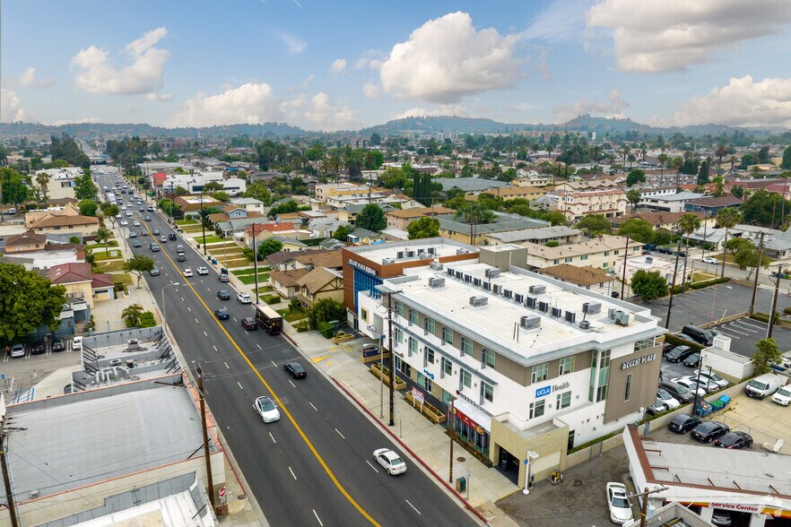 1411 S Garfield Ave, Alhambra, CA à vendre - Aérien – Image 2 sur 42