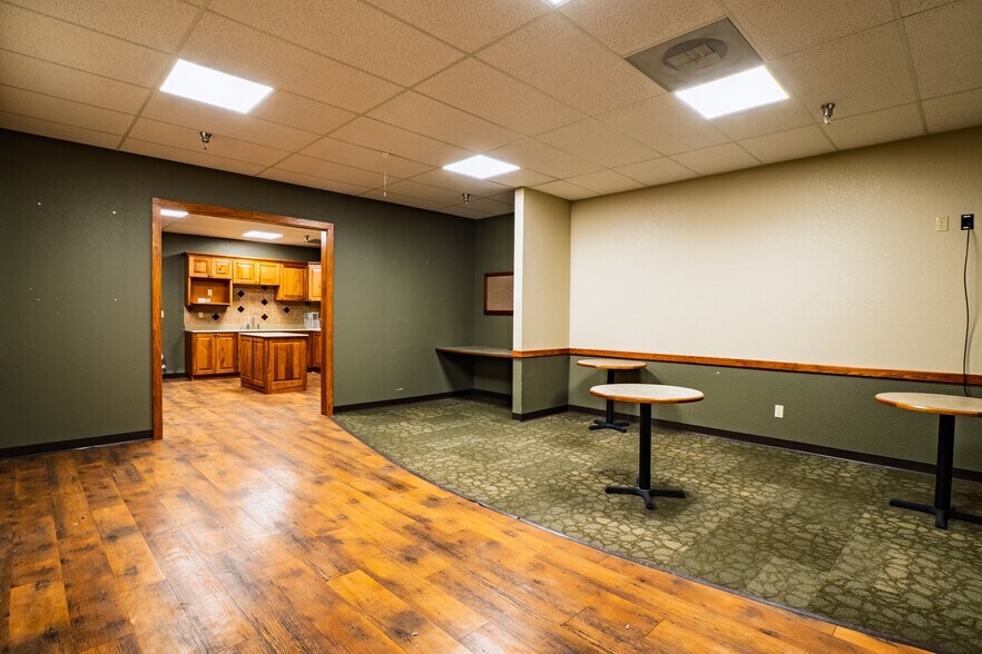 1 Cabela Dr, Sidney, NE à vendre - Photo intérieure – Image 2 sur 48