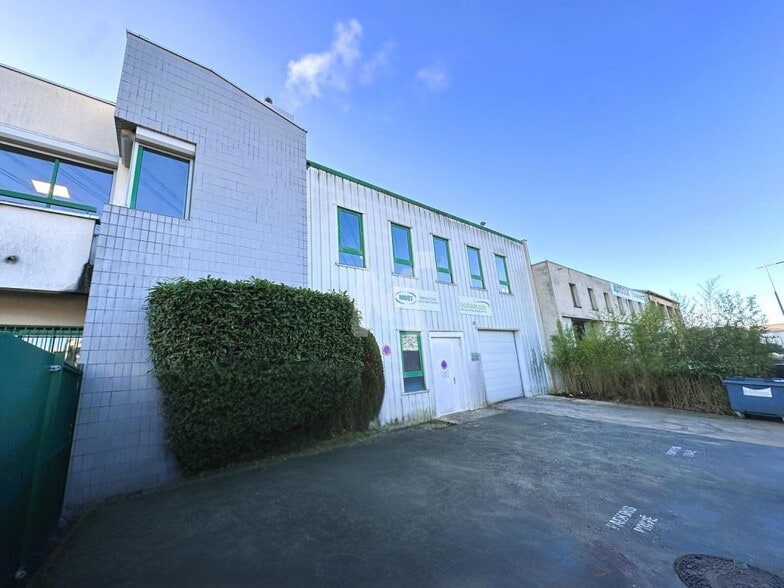 Boulevard Marcel Cachin, Igny à vendre - Photo de l’immeuble – Image 1 sur 10