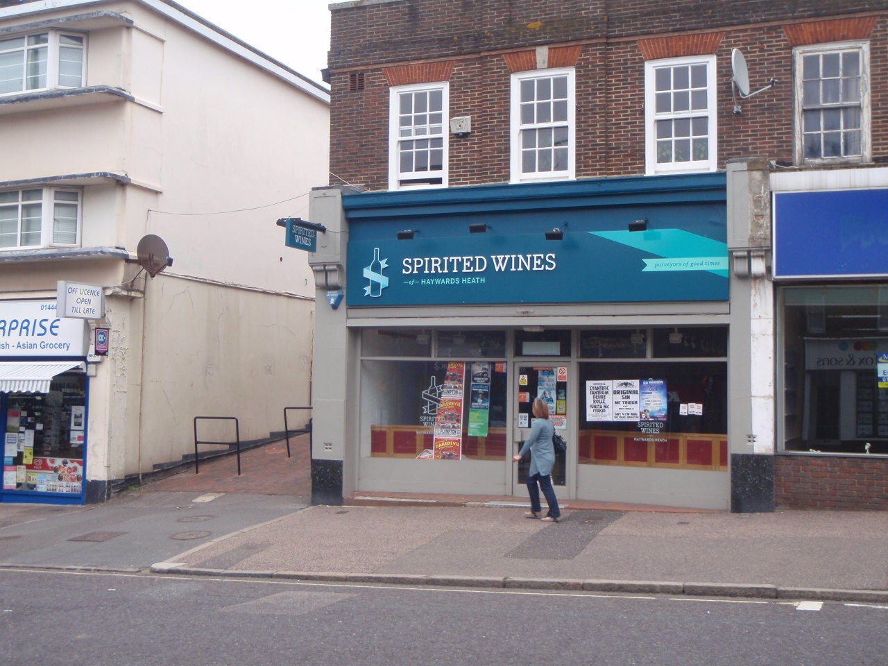 114-116 South Rd, Haywards Heath à louer Photo principale– Image 1 sur 3
