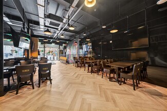 Plus de détails pour 134-135 Shoreditch High St, Londres - Local commercial à louer