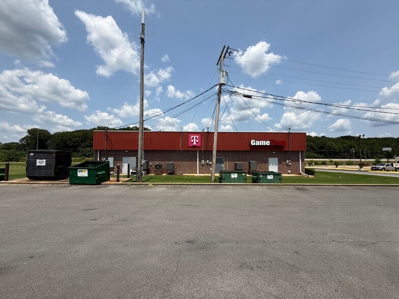 334-340 Park Plaza Dr, New Albany, MS à louer - Photo de l’immeuble – Image 3 sur 8