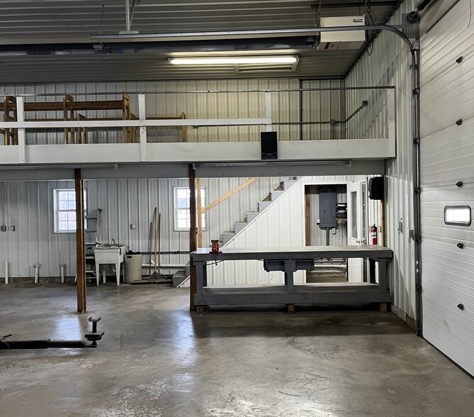 10948 E Airport Rd, Stockton, IL à vendre - Photo intérieure – Image 3 sur 5