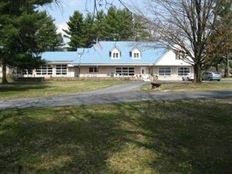 Plus de détails pour 235 Franklin St, Fairfield, PA - Santé à vendre