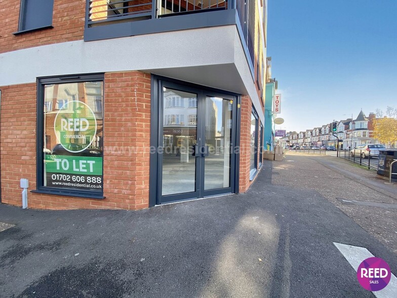 555 London Rd, Westcliff On Sea à louer - Photo de l’immeuble – Image 3 sur 6