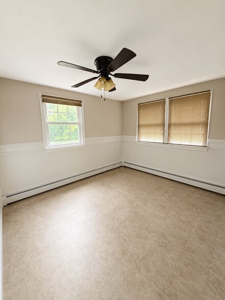 934 State Route 36, Leonardo, NJ à vendre - Photo de l’immeuble – Image 3 sur 7
