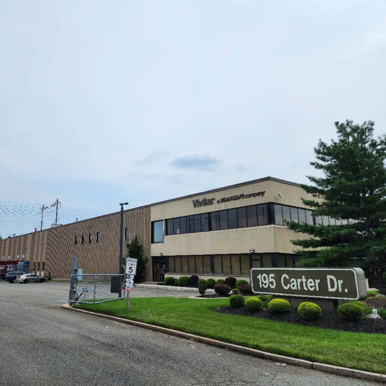 195 Carter Dr, Edison, NJ à louer Photo intérieure– Image 1 sur 4