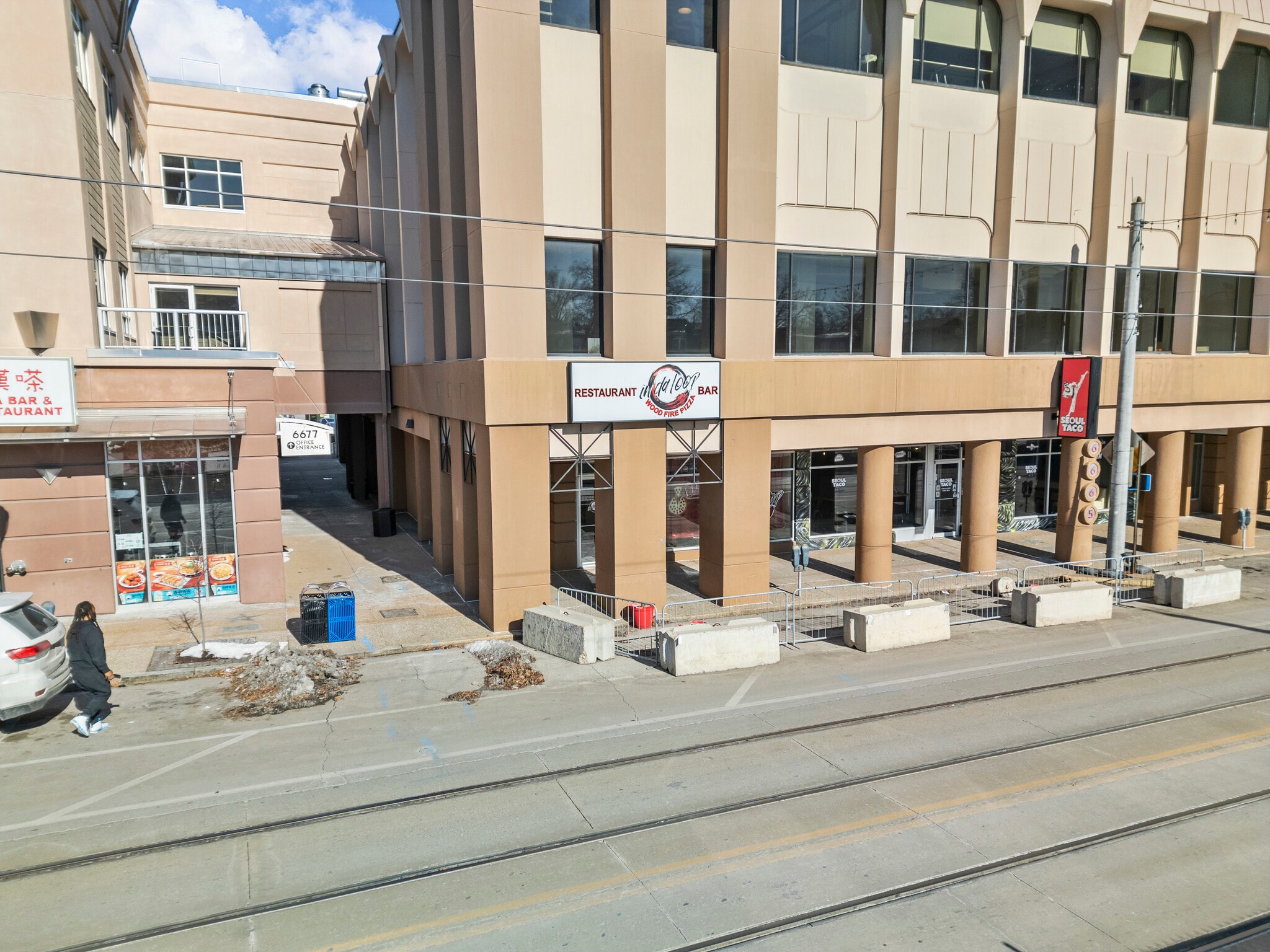 6677-6683 Delmar Blvd, University City, MO à louer Photo de l’immeuble– Image 1 sur 23