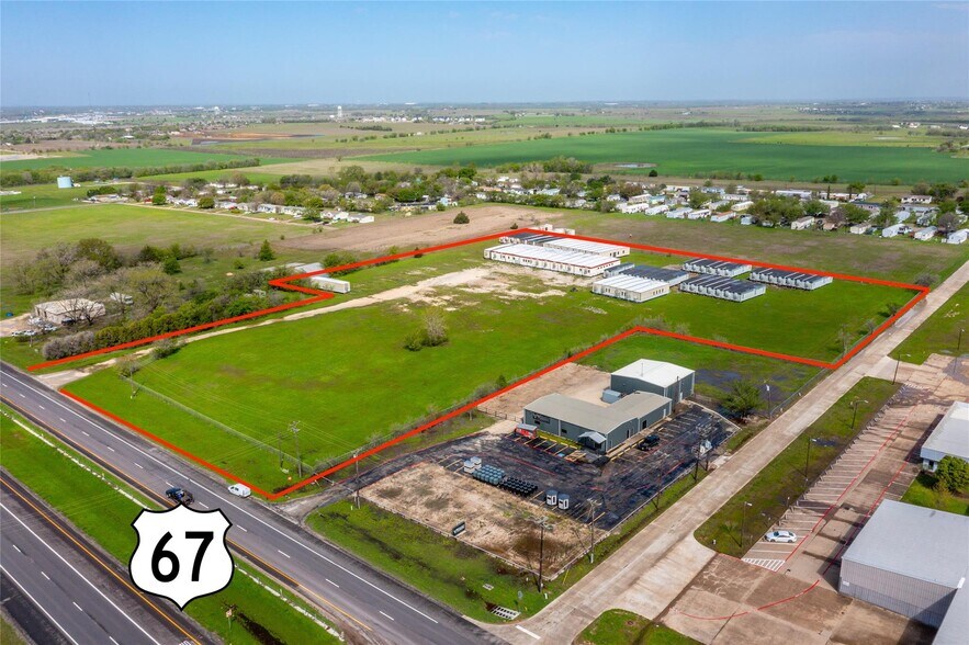 1101 US-67, Alvarado, TX à vendre - Photo principale – Image 1 sur 9