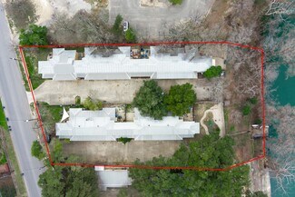 Plus de détails pour 1627-1641 Kuehler, New Braunfels, TX - Logement à vendre