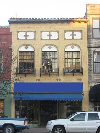 Plus de détails pour 120 N Walnut St, Bloomington, IN - Local commercial à louer