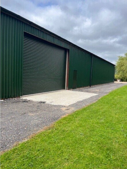 Bourne End, Bedford à louer - Photo de l’immeuble – Image 1 sur 8