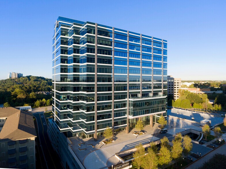3300 Riverwood Pky SE, Atlanta, GA à louer - Photo de l’immeuble – Image 2 sur 18