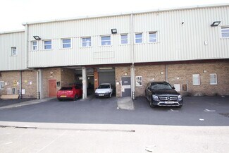 Plus de détails pour 17 Queensway, Enfield - Industriel/Logistique à louer