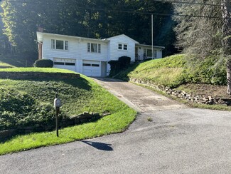 Plus de détails pour 757 Old Narrows Run Rd, Coraopolis, PA - Terrain à vendre