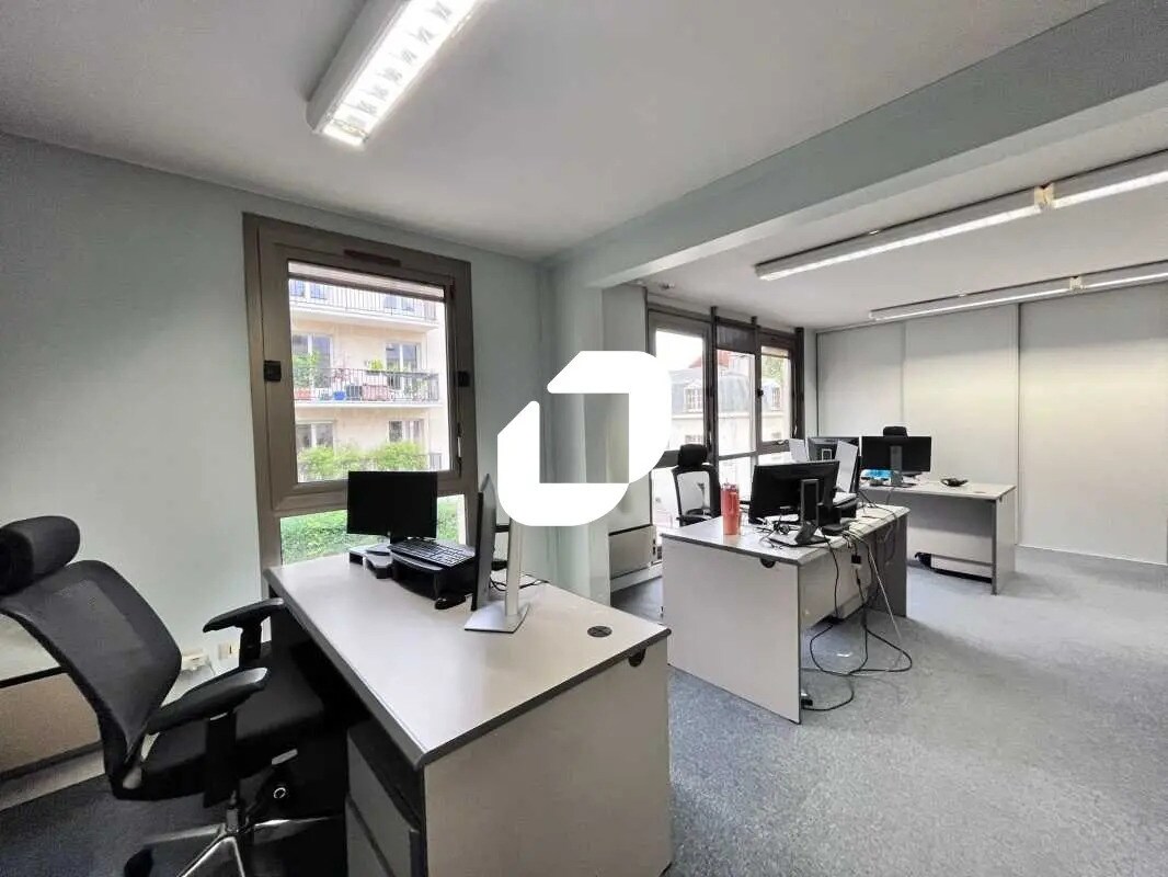 Bureau dans Versailles à vendre Photo de l’immeuble– Image 1 sur 5
